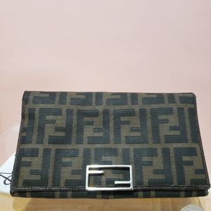 Fendi wallet